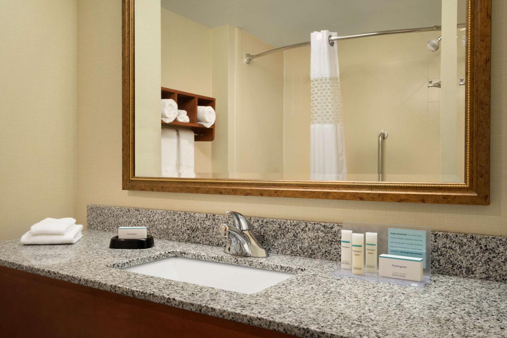 Hampton Inn Lehighton - Jim Thorpe Екстер'єр фото